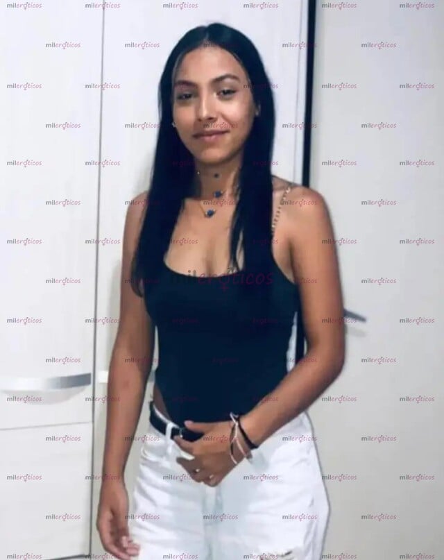 FOTOS DE HOLA MIS AMORES SOY UNA CHICA BASTANTE ARDIENTE ES COMPLICADA Y CON MUCHAS GANAS
