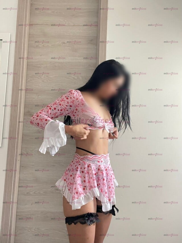 FOTOS DE DIOSA ARDIENTE Y SOFISTICADA: DELICADA EN APARIENCIA, SALVAJEMENTE DOMINANTE EN