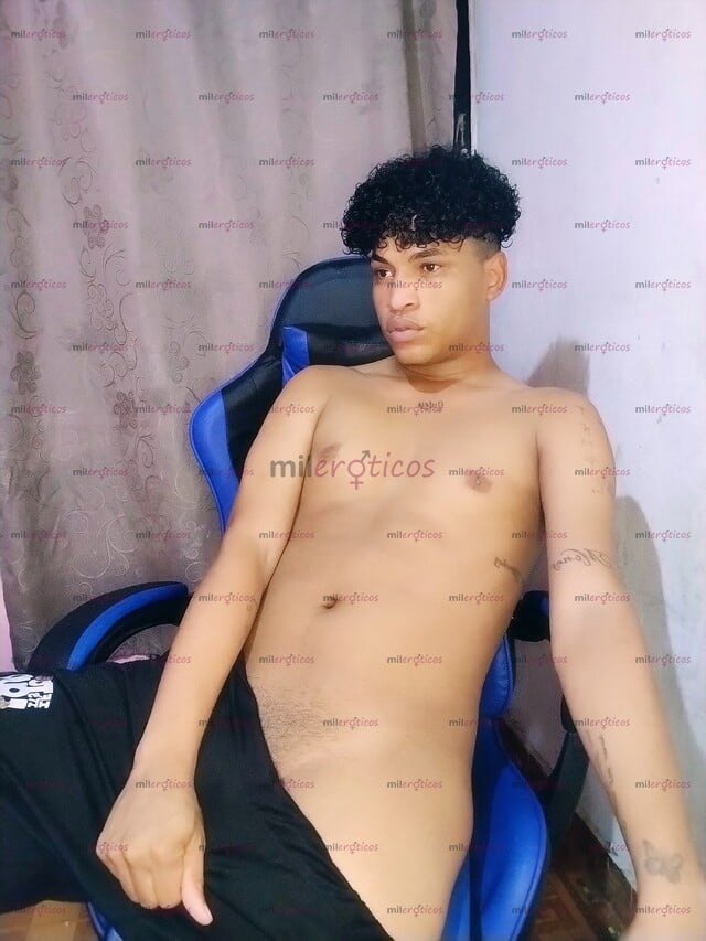 FOTOS DE HOLA COMO ESTÁN ME LLAMO DAVID TE QUIERES QUEDAR CON MIGO
