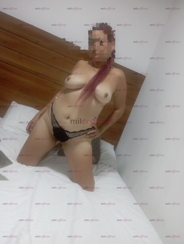 FOTOS DE TU BLANQUITA DELICIOSA VAGINA MOJADITA PARA TU VERGA