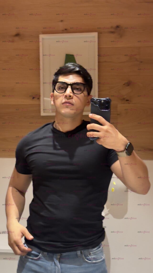 FOTOS DE MEXICANO DEPORTISTA Y SANO CON BUENA VERGA, PIERNA Y CULOTE EN CDMX
