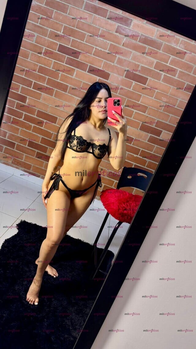 FOTOS DE PERVERSA JOVENCITA CON UNA PIEL SUAVE Y LINDA
