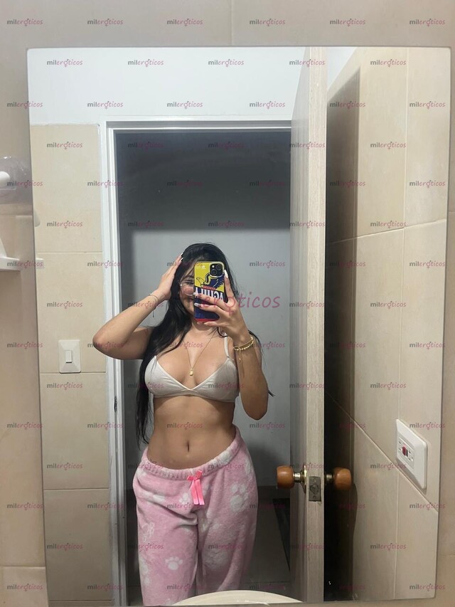 FOTOS DE VIVO EN PUERTO RICO CAQUETA SOY UNA JOVEN HERMOSA DE CUERPO NATURAL
