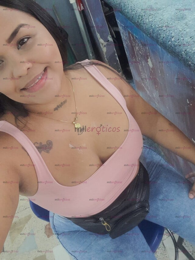 FOTOS DE SOY LUZ AMORES MORENA GORDITA COMOLACIENTE Y CON UN ORAL CON VENIDA EN BOCA DELI