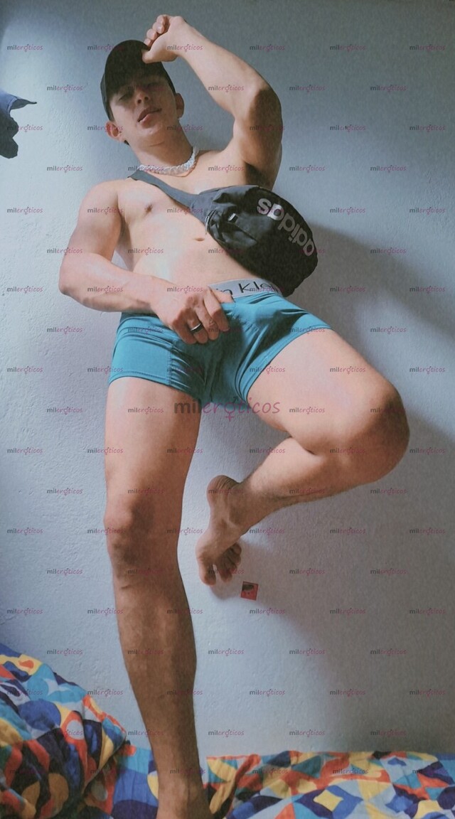 FOTOS DE MORENO CON GANAS DE TODO LLEGUE PARA COMPLACER TODAS TUS FANTASIAS