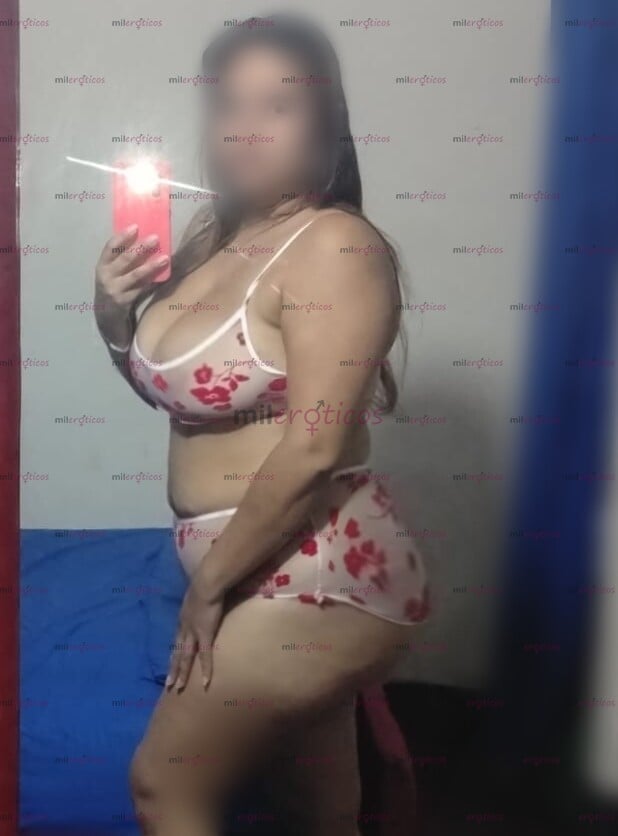 FOTOS DE PROMO 50 K 20 MINUTOS VETERANA CUERPO NATURAL COMPLACIENTE TETONA MADURA.