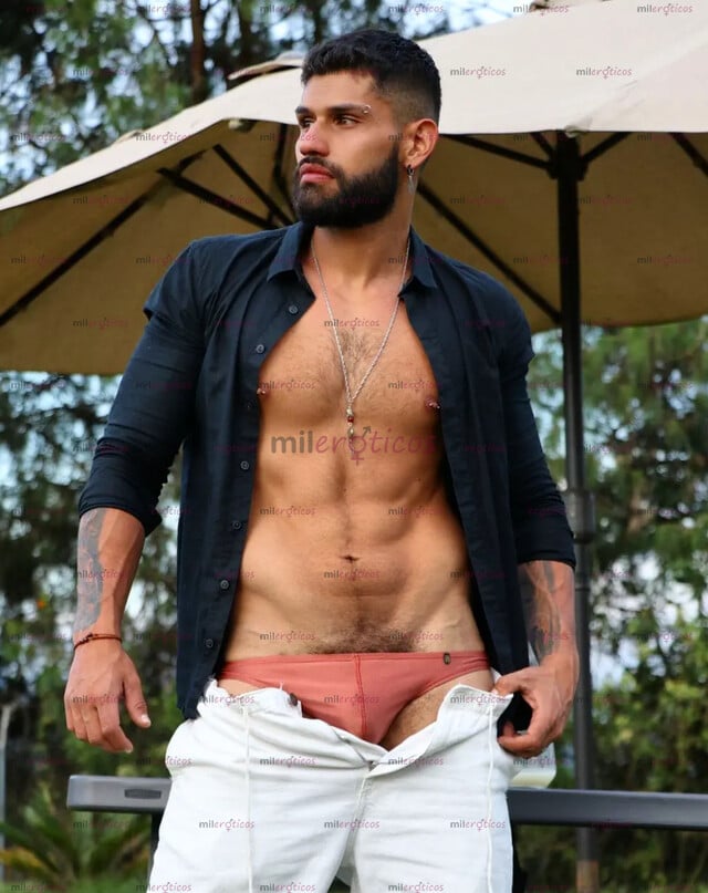 FOTOS DE MACHO BISEX DOTADO,BUENA PRESENCIA,EDUCADO PARA TODO TIPO DE CITA. FULL MORBOSO