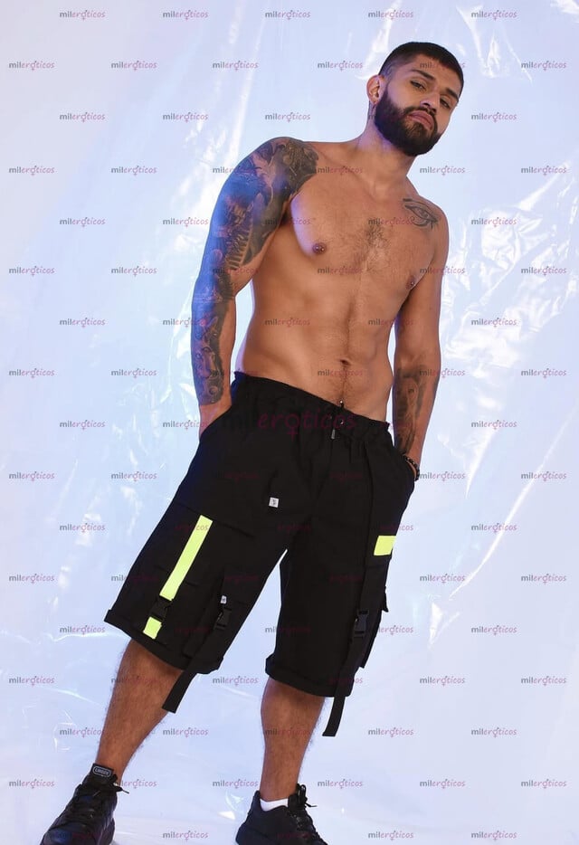 FOTOS DE MACHO BISEX DOTADO,BUENA PRESENCIA,EDUCADO PARA TODO TIPO DE CITA. FULL MORBOSO