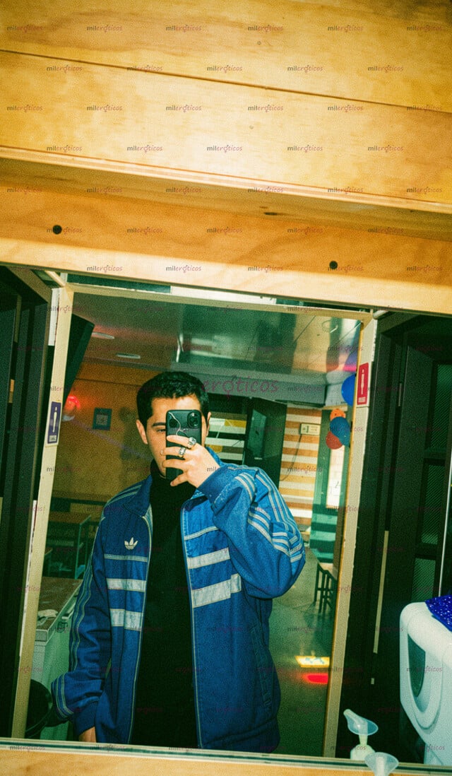 FOTOS DE HOLA MI NOMBRE ES DANIEL ESTOY PARA TI PARA CUMPLIRTE CUALQUIER FANTASÍA