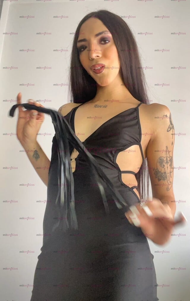 FOTOS DE MISTRESS LAURA, TU ÚNICO PROPÓSITO SERÁ SERVIRME Y ALIMENTAR MI LUJURIA, BDSM