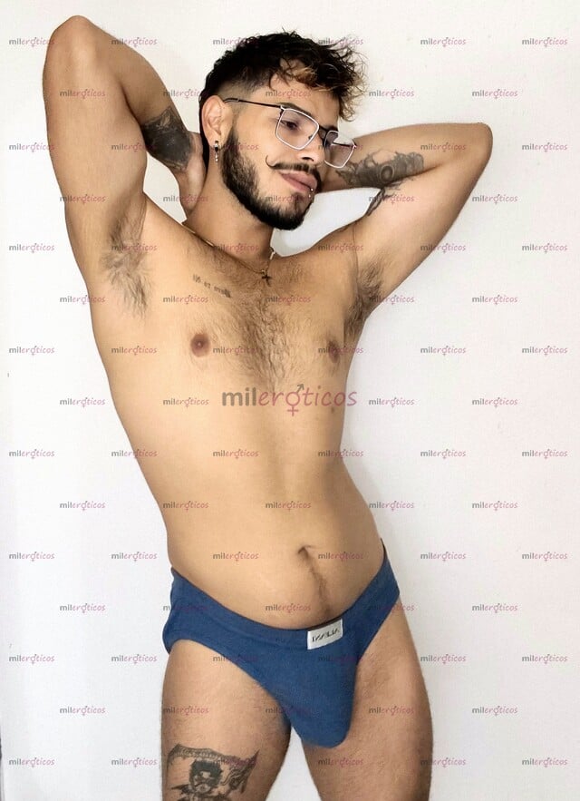 FOTOS DE MASAJISTA ERÓTICO: QUIERES DISFRUTAR DE UNA BUENA COGIDA Y UN MASAJE?