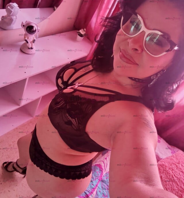 FOTOS DE SENSUAL EXQUISITA MILF ESPERANDO POR TI..