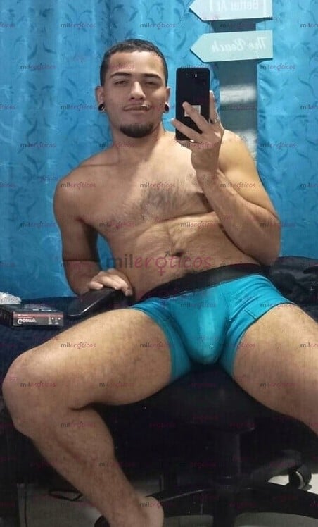 FOTOS DE MORENO ACTIVO CON VERGA DE 20CM AMANTE DEL SEXO DURO, Y DE UNOS BUENOS BESOS.
