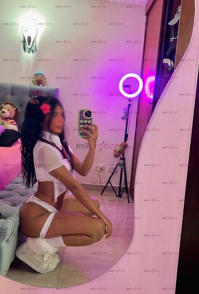 FOTOS DE HOLA SOY ISABELLA, TENGO 22 AÑOS, MORBOSA Y JUGUETONA!.