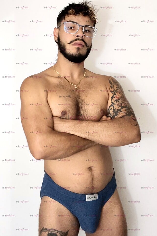 FOTOS DE MASAJISTA ERÓTICO: QUIERES DISFRUTAR DE UNA BUENA COGIDA Y UN MASAJE?