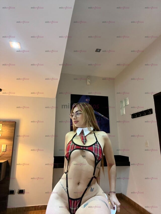 FOTOS DE UNA MUJER FEMENINA, ENCANTADORA Y CON UN TRATO QUE SUPERA EXPECTATIVAS.
