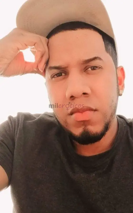 Me presento con sinceridad soy una persona respetuosa educada y con buena disposicion me gusta ofrecer un trato amable discreto y comodo en todo momen...