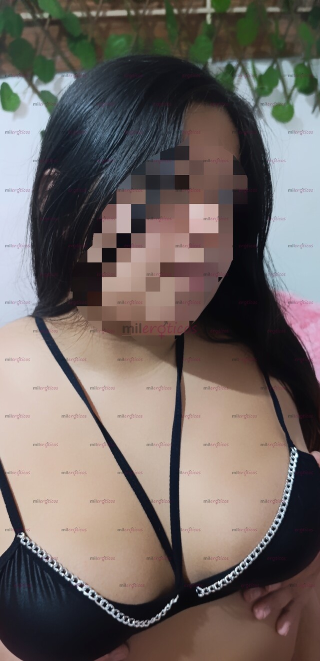 FOTOS DE LECHERITA, CUMPLE TU FANTASÍA DE VERME BOTAR LECHE DE MIS TETICAS