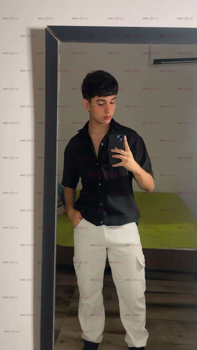 FOTOS DE ME LLAMO SEBASTIÁN, SOY UN GUAPO CHICO GAY CACHONDO