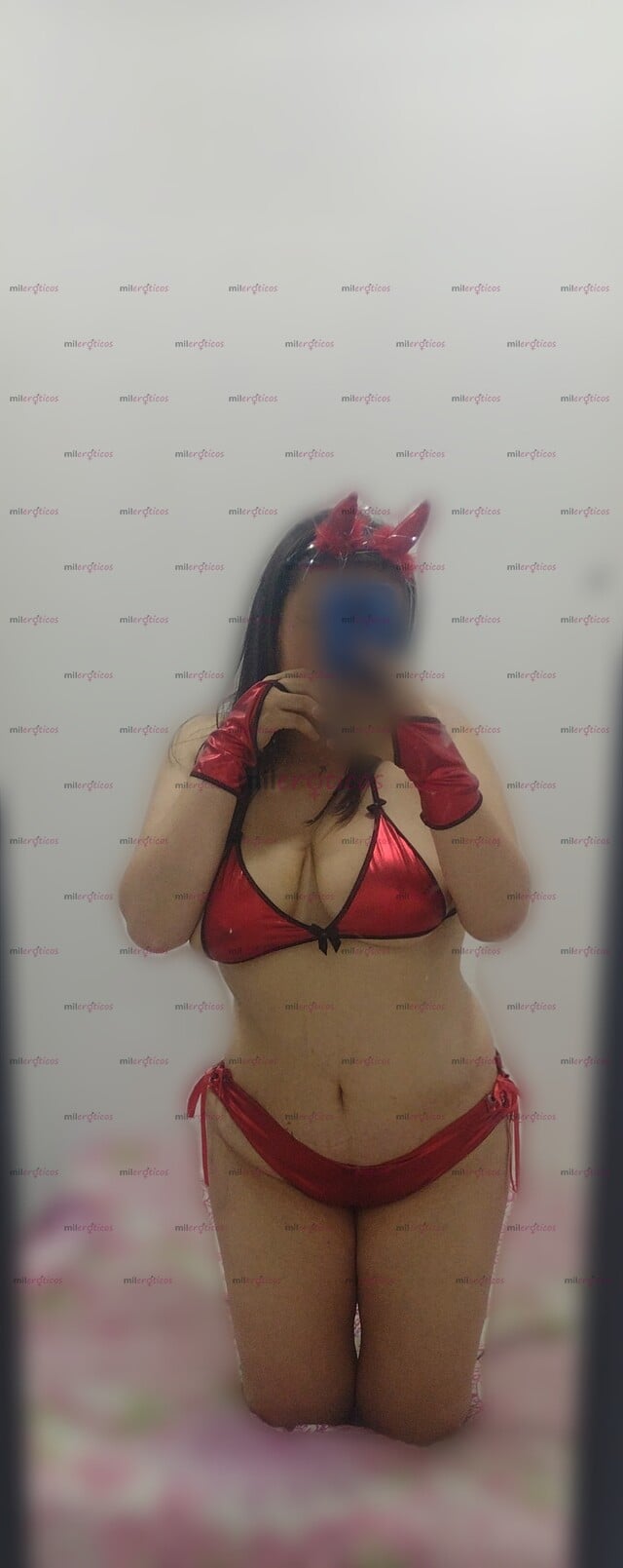 FOTOS DE MUCHO GUSTO, SEXY TETONA TROSUDA TENGO 23 AÑITOS AMOR