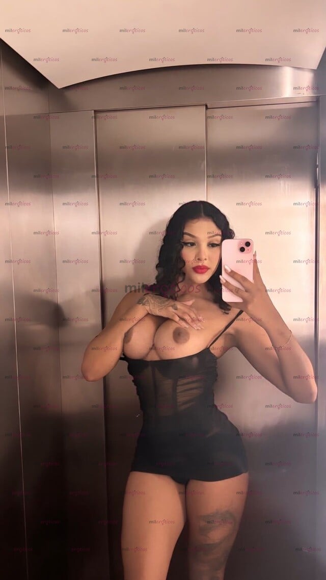 FOTOS DE UNIQUEDOLL TU MORENITA CANDENTE DE RICAS TETAS