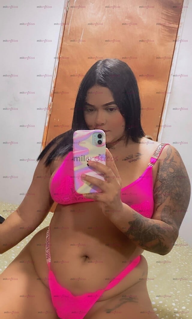 FOTOS DE WENDY , PRECIOSA BARRANQUILLERA MORENA CON GANAS DE SACARTE TODA ESA LECHEEEE