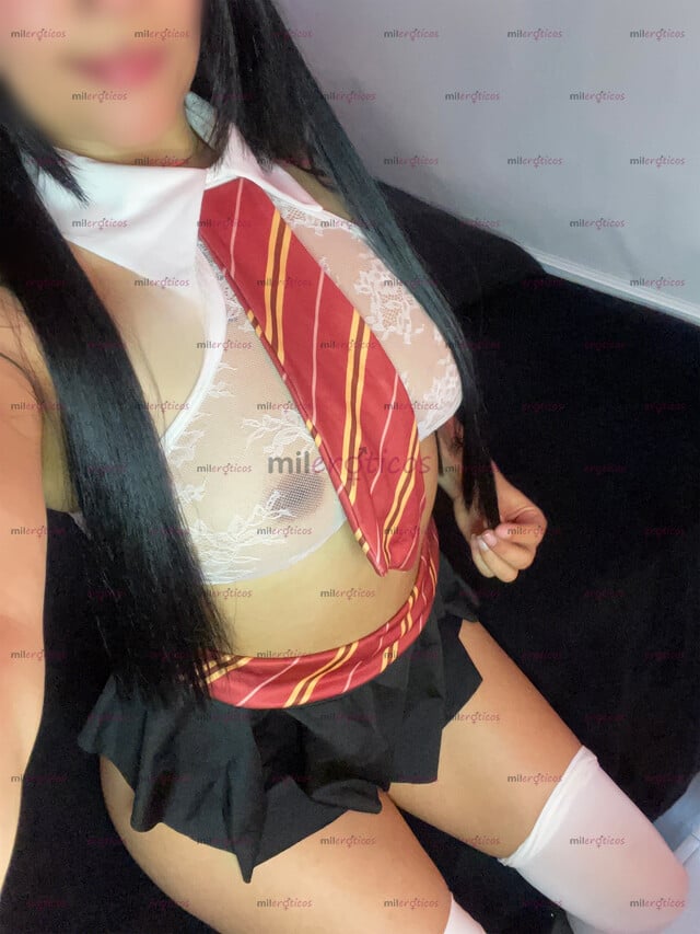 FOTOS DE PROMO MUÑEQUITA DE LINDOS SENOS ANSIOSA POR CONOCERTE