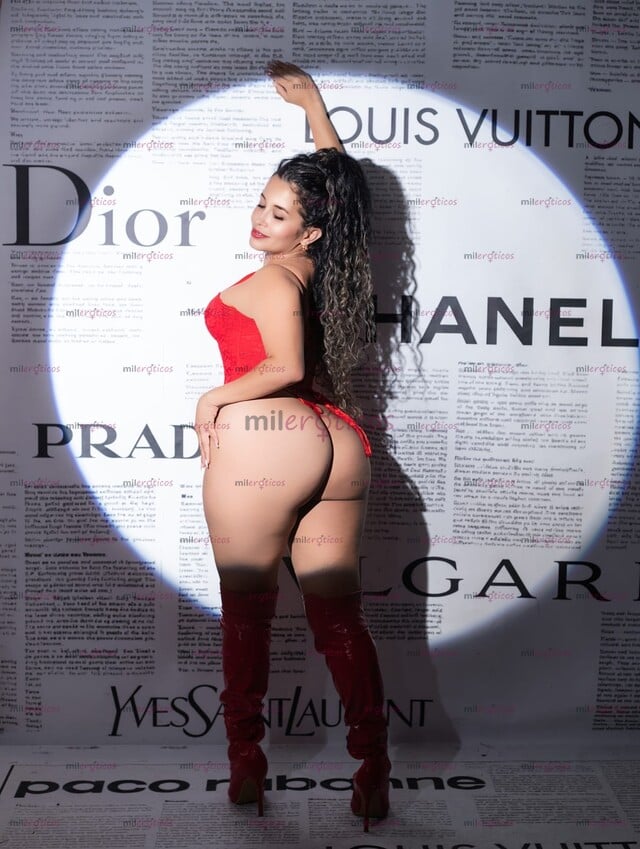 FOTOS DE NUEVA CHICA DE MEDELLÍN AMOR LISTA PARA COMPLACERTE