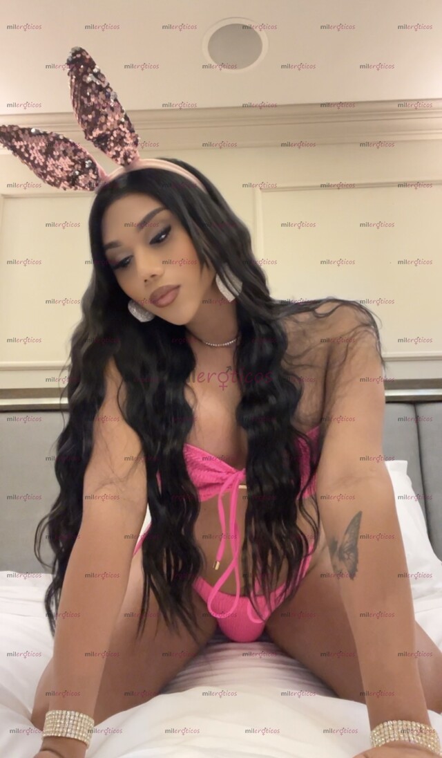 FOTOS DE NEGRA ARDIENTE Y MUY CALIENTE A TUS PIES PAPI VEN Y AS REALIDAD TUS FANTACIAS