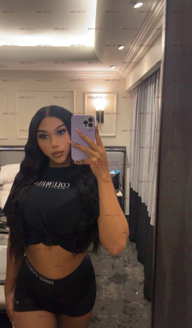 FOTOS DE NEGRA ARDIENTE Y MUY CALIENTE A TUS PIES PAPI VEN Y AS REALIDAD TUS FANTACIAS