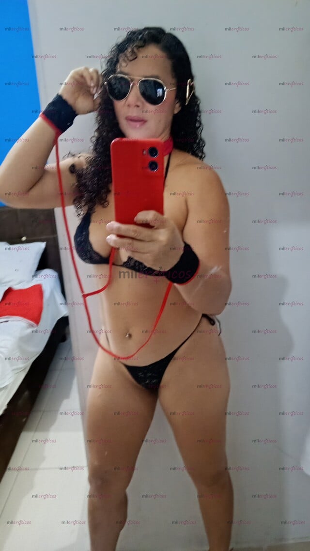 FOTOS DE HERMOSA COSTEÑA MADURA EXPERTA CON JÓVENES Y CON ADULTO