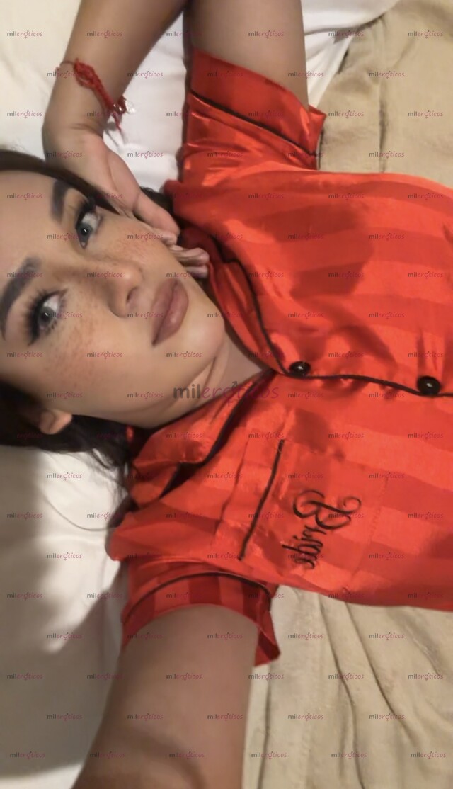 FOTOS DE AMERICA MUÑECA SEXY VAMOS A DISFRUTAR UN BUEN MOMENTO DE PLACER