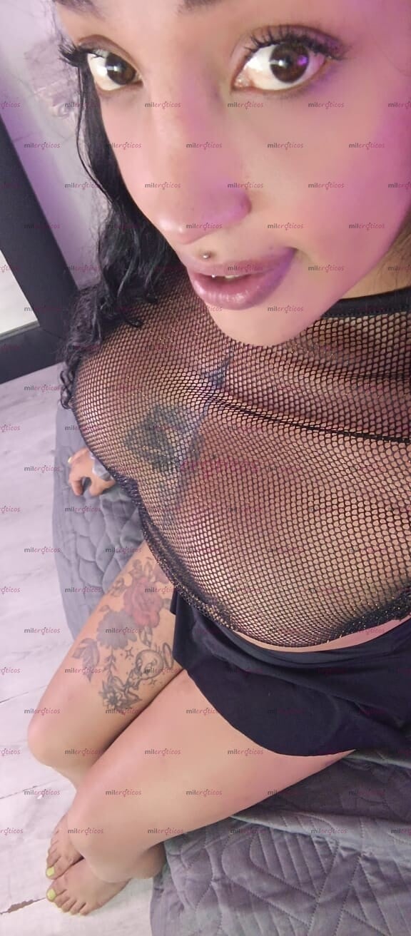 FOTOS DE SENSUAL EXTROVERTIDA Y MUY COMPLACIENTE GARGANTA PROFUNDA