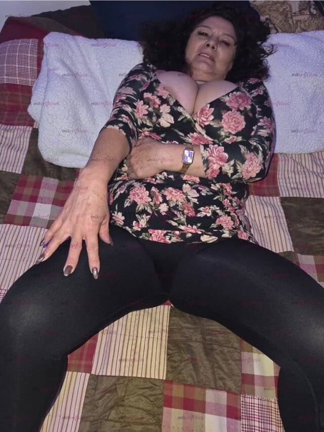 FOTOS DE MONY SERVICIOS PRESENCIALES A HOTEL Y MOTEL SOY MONY UNA MUJER MADURA ALTA CON U