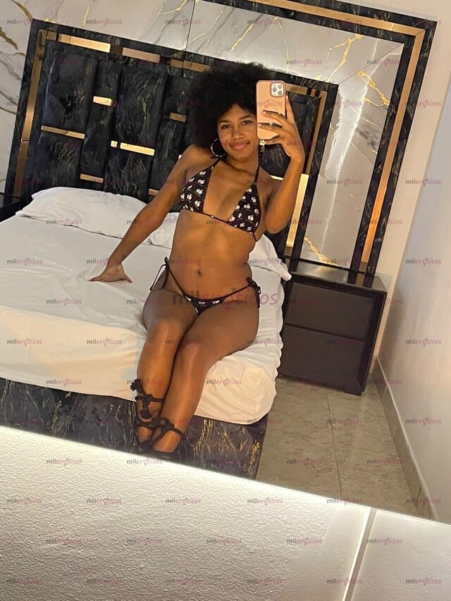 FOTOS DE KATY, MORENA DELGADA CON RICAS NALGAS Y PERSONALIDAD ENCANTADORA