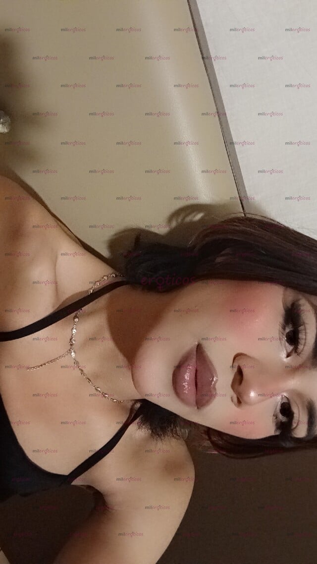 FOTOS DE CHICA NUEVA DE PIERNAS LARGAS LISTA PARA ENVOLVERTE EN ELLA Y DARTE PLACER