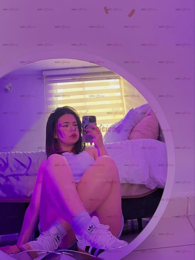 FOTOS DE TÚ VECINA CALIENTE DE TETAS GRANDES ESPERANDO POR TI