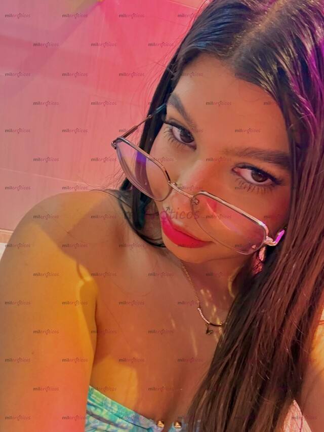FOTOS DE TU NENA DE 19, ME APETECE HACER VIDEOLLAMADAS Y PASAR UN BUEN RATO...