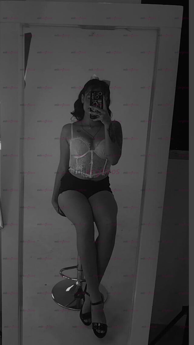 FOTOS DE ESTA MAMASOTA YA ESTÁ ACÁ PARA HACERTE VENIR BIEN RICO MI AMOR