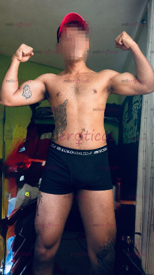 FOTOS DE CARLOS 25 AÑOS .HOT PREGUNTA LA DISPONIBILIDAD