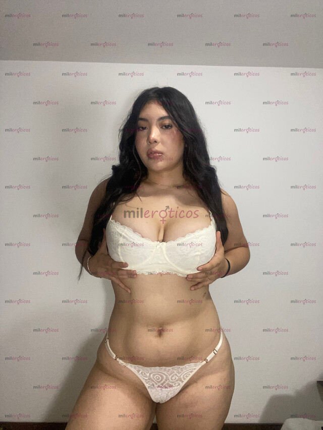 FOTOS DE SOFÍA, NIÑA DE 19 AÑOS ADICTA AL SEXO ESPERANDO POR TI