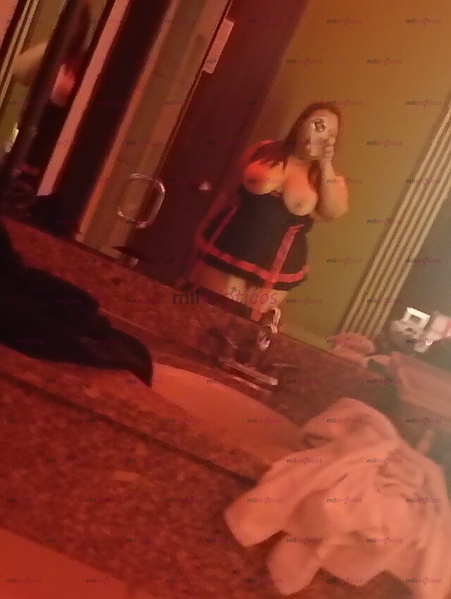 FOTOS DE PERLA GLAZ CHICA CURVY,AMABLE Y CALIENTE