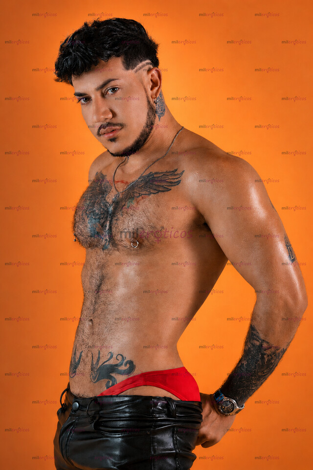 FOTOS DE NUEVO COLOMBIANO ERECION GARANTIZADA FETICHISTA 23 CENTÍMETROS Y BUEN CULO