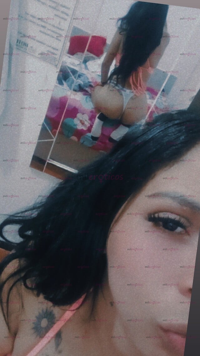 FOTOS DE TRAVIESA Y JUGUETONA PELINEGRA COMPLACIENTE