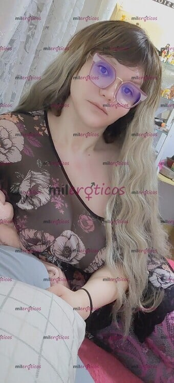 FOTOS DE ELIZABETH CHICA EXPERTA EN PRIMERISOS INCLUYO LUGAR O VENTA DE CONTENIDO