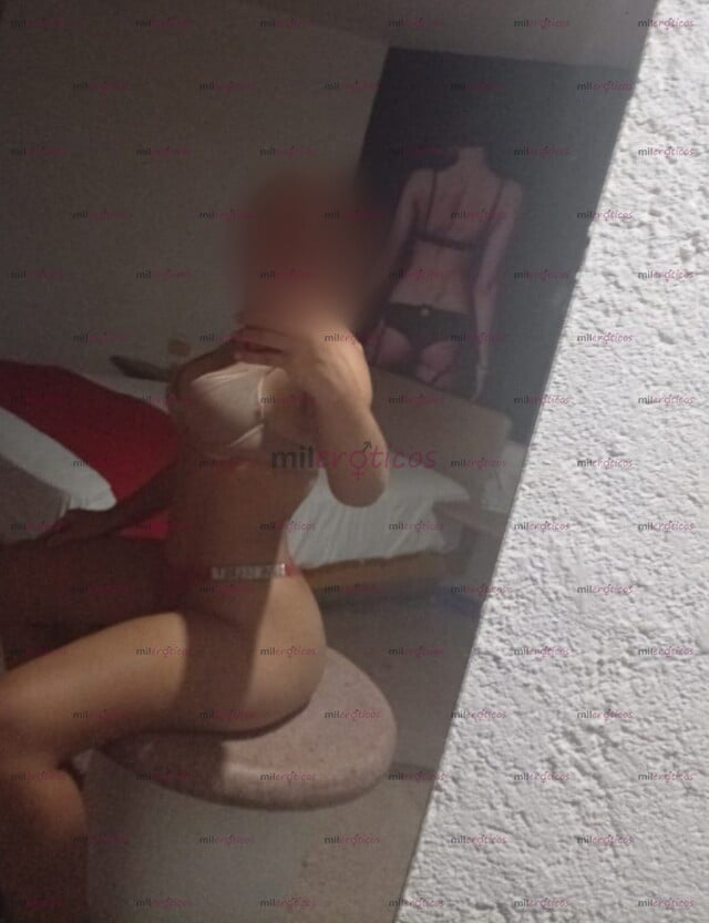 FOTOS DE DISPONIBLE CON LUGAR TODOS LOS DÍAS 24 HRS CHICHONA Y NALGONA PAPI
