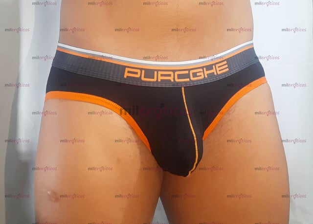 FOTOS DE ROPA INTERIOR MASCULINA EROTICA. SUSPENSORIOS, TANGAS Y BRIEFS PARA HOMBRE.