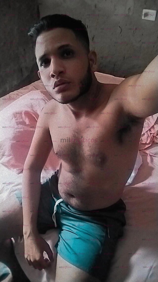 FOTOS DE CHICO VARONIL DISCRETO VENEZOLANO EN LA CIUDAD