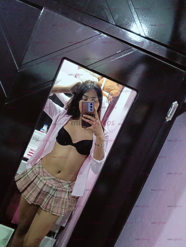 FOTOS DE MARILYN, FLAQUITA,SUMISA,EN HORMONAS,21AÑOS