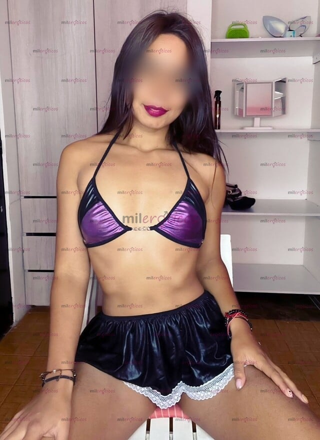 FOTOS DE FLACA ALTA Y ESBELTA CON CUQUITA PELUDA Y MENTE PERVERSA